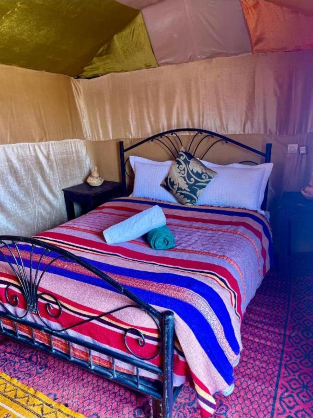 Overnight Desert Camp 5*